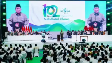 Presiden Republik Indonesia Prabowo Subianto, saat memberikan sambutan pada Harlah Nahdlatul Ulama ke 102, di Istora Senayan, Jakarta, Rabu (5/2/2025).
