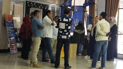 Terancam Tidak Dapat Ikut SNBP, Siswa Siswi SMA 17 Makassar Dan Orang Tua Demo di Kantor Disdik