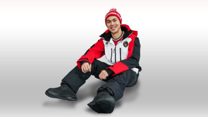 Jadi Pembawa Bendera Merah Putih di Upacara Pembukaan Asian Winter Games 2025, Dwiki Eka Ramadhan Tak Bisa Sembunyikan Rasa Bangganya