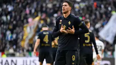 Dusan Vlahovic sering dicadangkan karena kehadiran Randal Kolo Muani