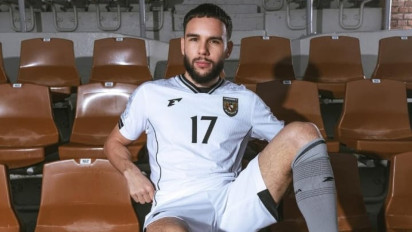 Demi Timnas Indonesia, Calvin Verdonk Rela Bibirnya sampai Biru dan Gemetaran karena Kedinginan saat Pemotretan Jersei Garuda 