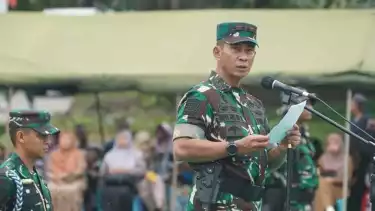 Direktur Utama (Dirut) Perum Bulog Mayjen TNI Novi Helmy Prasetya