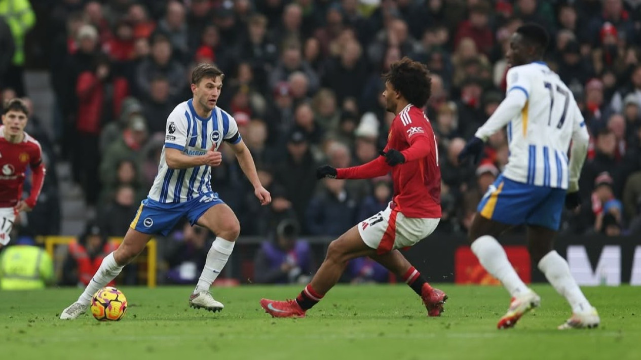 Ole Romeny, Dion Markx dan Tim Geypens Resmi Dinaturalisasi, Muncul Satu Lagi Pemain Keturunan Ungkap Keinginan Perkuat Timnas Indonesia
            - galeri foto