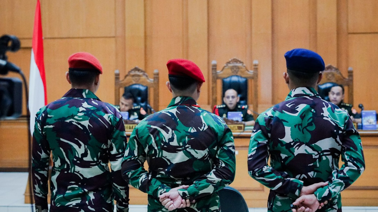 Puspom TNI Tetap Usut Kasus Penembakan Bos Rental Mobil
            - galeri foto