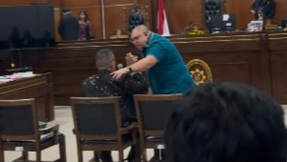 MA Nilai Kericuhan Sidang Hotman Paris Vs Razman Nasution Telah Melecehkan Muruah Pengadilan