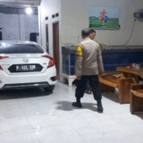 Terparkir di Rumah Kades Kohod, Honda Civic Putih Berpelat ‘Arsin’ Nunggak Pajak Rp42 Juta!