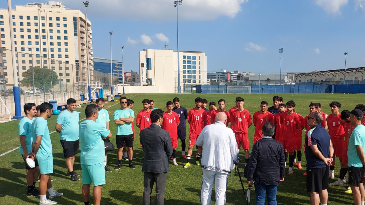 Iran Dilaporkan Bertemu AFC Jelang Lawan Timnas Indonesia U-20 di Piala Asia U-20, Ada Apa?
            - galeri foto