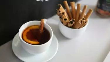 Ilustrasi teh kayu manis