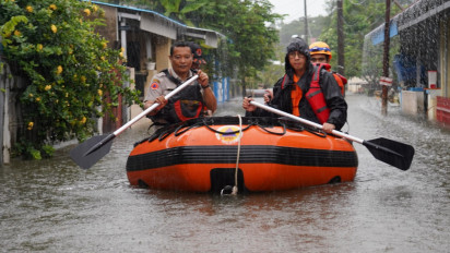 Imbas Hujan Intensitas Deras, BNPB Sebut 2.164 Warga Mengungsi Akibat Banjir di Kota Makassar