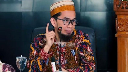 Mulai Sekarang Jangan Gunakan Sajadah Terlalu Empuk untuk Shalat Ternyata Dilarang Nabi, Ustaz Adi Hidayat Jelaskan Hal ini, Ternyata karena...