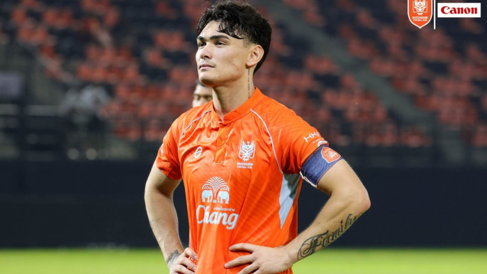 Masih Ingat Jonathan Khemdee? Pemain Timnas Thailand Yang Dapat ...
