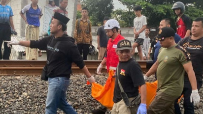 Diduga Terobos Palang Pintu, Siswi SMA Tewas Tertabrak Kereta Api di Semarang