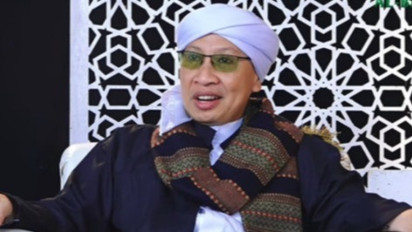 Memangnya Pasutri Boleh Berciuman saat Puasa Ramadhan, Batal atau Tidak? Kata Buya Yahya Hukumnya…