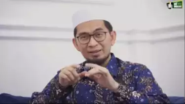 Potret Ustaz Adi Hidayat