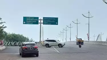 Ilustrasi - Jembatan PIK 2