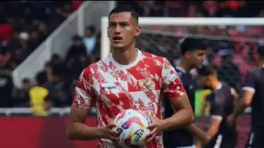 Kapten Venezia yang juga bek timnas Indonesia Jay Idzes