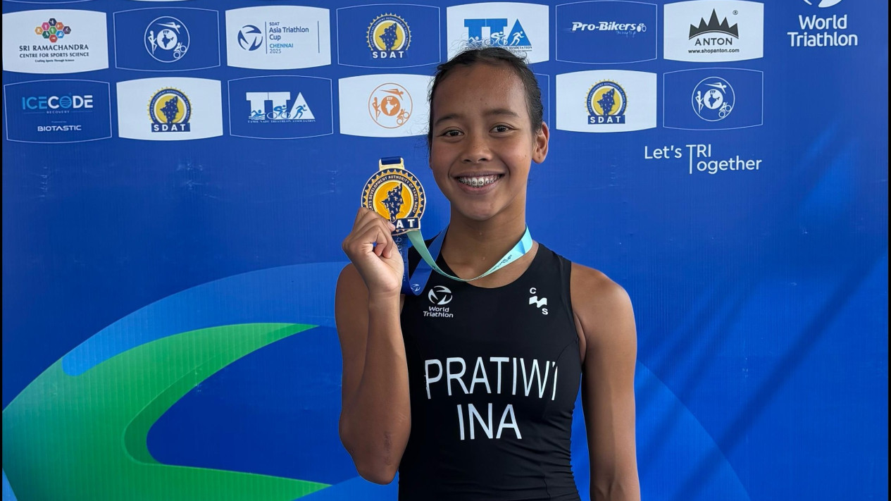 Ayu Pertiwi Martina Juara Asia Triathlon Cup Chennai 2025
            - galeri foto