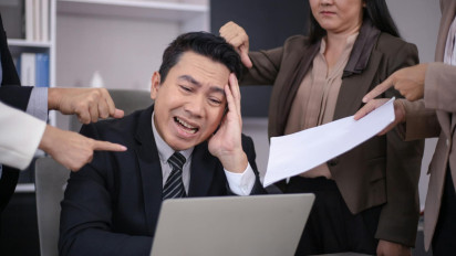 Sedang Menghadapi Banyak Masalah dalam Hidup Hingga Merasa Galau dan Susah? Bacalah Doa ini Agar Segera Mendapat Solusi 