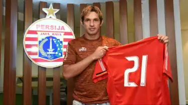 Masih Ingat Silvio Escobar? Pemain Naturalisasi yang Pernah Bermain Tarkam Cuma Digaji Sejuta dan Putuskan Mualaf karena ....