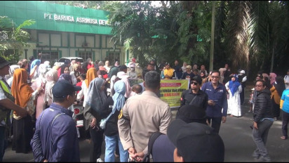 Terendam Banjir,  Warga Perumahan Elit di Makassar Tuntut Ganti Rugi