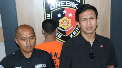 Miris, Seorang Remaja Tendang Motor hingga Pengendaranya Tewas di Raya Wedoroanom Gresik