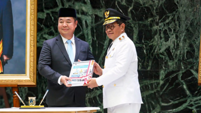 Teguh Setyabudi Resmi Serahkan Kursi Gubernur Jakarta Kepada Pramono Anung: Saya Tahu Rekam Jejak Beliau