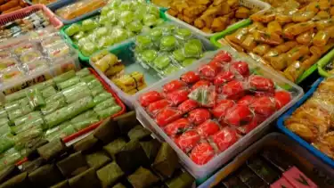 Sedekah Tak Harus Masuk Kotak Amal, Gus Baha: Punya Teman Suka Jajan Juga Sama Halnya ...