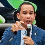 BNN Minta Vape Dilarang Total, DPR Respons Begini