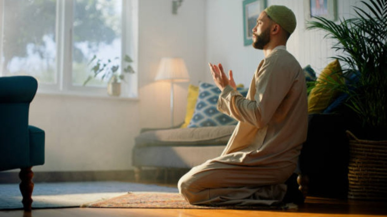 Doa Terhindar Hawa Nafsu yang Bergejolak saat Puasa Ramadhan, dari Tulisan Arab, Latin, dan Artinya
            - galeri foto