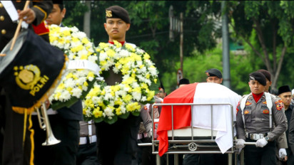 Kabareskrim Polri Pimpin Upacara Pemakaman Eks Wakapolri Komjen Pol Syafruddin Kambo