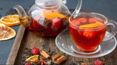 Ilustrasi jenis makanan dan minuman  bikin penyakit maag dan asam lambung kambuh ketika puasa Ramadhan