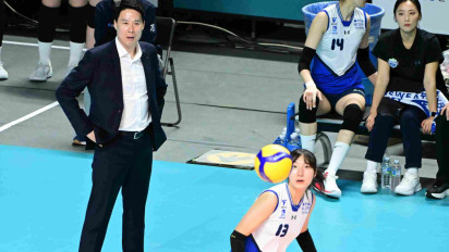 Gagal Menjauh dari Red Sparks, Kang Sung-hyung Sebut Kekalahan Hillstate Jadi Hadiah Pensiun Ratu Voli Korea