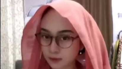 Link Video Guru Jember Viral di Media Sosial, Jilbab Namun Bugil dari Berbagai Angle