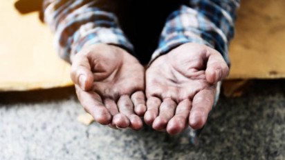 Bacaan Doa saat Sedekah sebagai Amalan Mendatangkan Rezeki, dari Tulisan Arab, Latin, dan Artinya