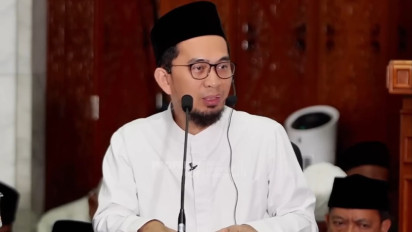 Orang Tua Sudah Meninggal Dunia? Ustaz Adi Hidayat Anjurkan Anak Lakukan 3 Amalan Dahsyat ini agar Pahala Mengalir Deras