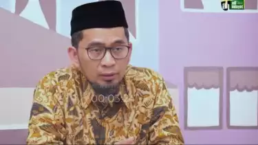 Potret Ustaz Adi Hidayat