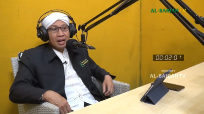 Memangnya Boleh Qadha Shalat untuk Orang yang Meninggal Dunia? Ternyata Kata Buya Yahya Hukumnya...