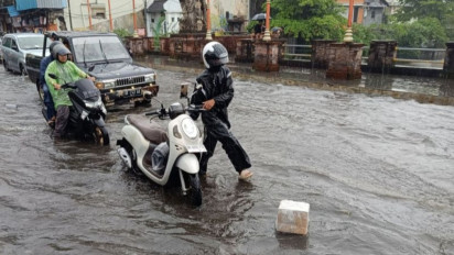 Ramalan Cuaca Hari Ini, Hujan Ringan Guyur Sebagian Besar Ibu Kota Provinsi