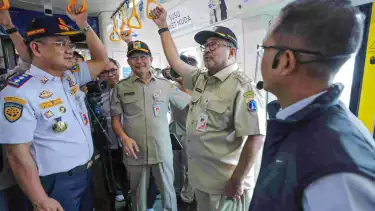 Pemerintah Provinsi DKI Jakarta berkomitmen memberikan kemudahan akses transportasi publik bagi masyarakat Jakarta.