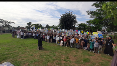 500 Poster Ajakan Berpuasa dan Pelepasan Balon Warnai Pawai Tarhib Ramadan Siswa Sekolah Dasar di Boyolali Jawa Tengah
