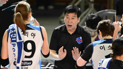 Didatangkan dengan Harga Selangit! Pelatih IBK Altos Akhirnya Sampaikan Unek-uneknya Soal Eks Kapten Red Sparks