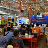 Dorong Peningkatan Ekonomi UMKM, BRI Insurance Renovasi Tempat Usaha Taman Jajan Gaul