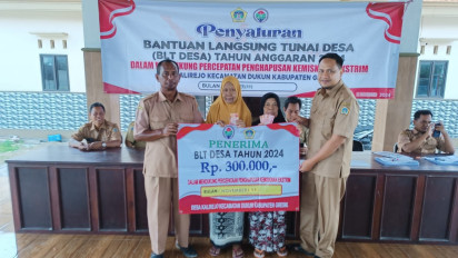 Viral Seorang Nenek di Gresik Mengaku Dua Tahun Tak Dapat Bansos, Ini Bantahan Pihak Desa