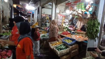 Jelang Ramadan, Harga Cabai di Pasar Wage Nganjuk Meroket, Disusul Bawang Merah dan Putih