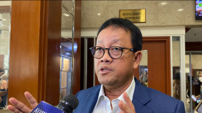 DPR Persilakan Masyarakat Gugat Pertamina Jika Merasa Dirugikan Soal BBM Oplosan