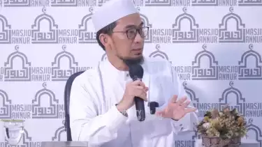 Ustaz Adi Hidayat (UAH)