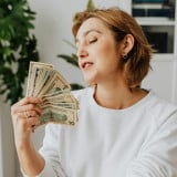 Selamat! 5 Weton Ini Diprediksi akan Berlimpah Keberuntungan pada Tanggal 28 Maret 2026, Anda Salah Satunya?