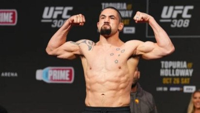 Setelah Kalah dari Khamzat Chimaev, Mantan Juara UFC Incar Sean Strickland pada Pertarungan Selanjutnya