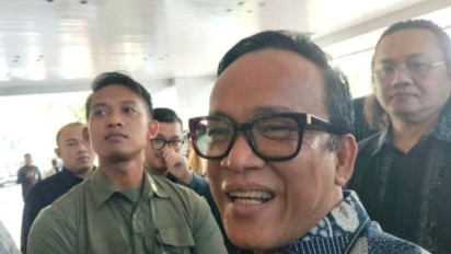 Box Sritex Jadi Tersangka Korupsi Pemberian Kredit, Wamenaker: Pesangon Eks Karyawan Tetap Wajib Dibayar