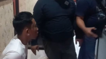 Tersinggung Istri Diajak Bersetubuh Ditawar Rp500 Ribu, Suami Tebas Pegawai Bank Plecit sampai Kritis di Tuban